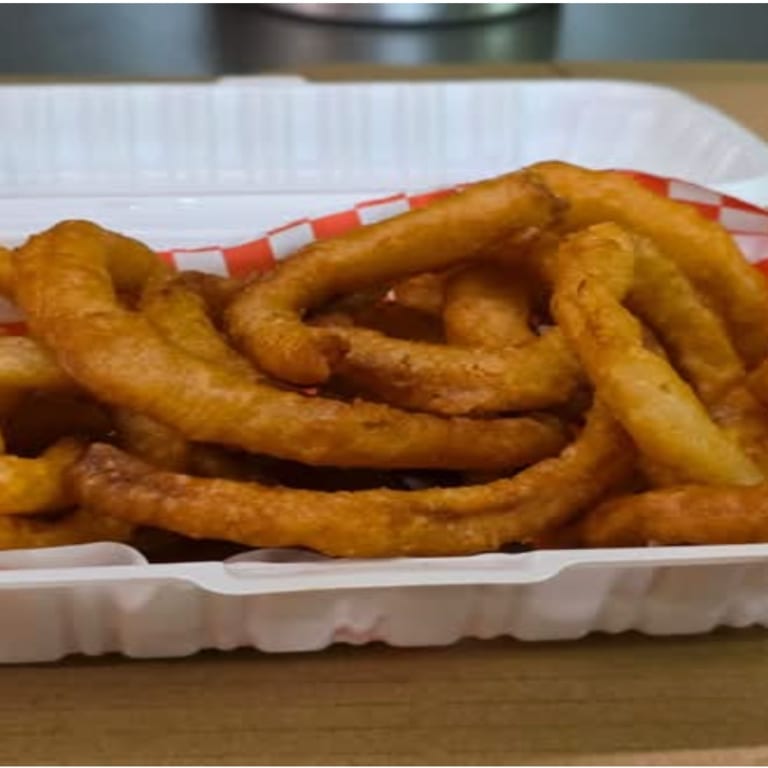 Savor Our Onion Rings
